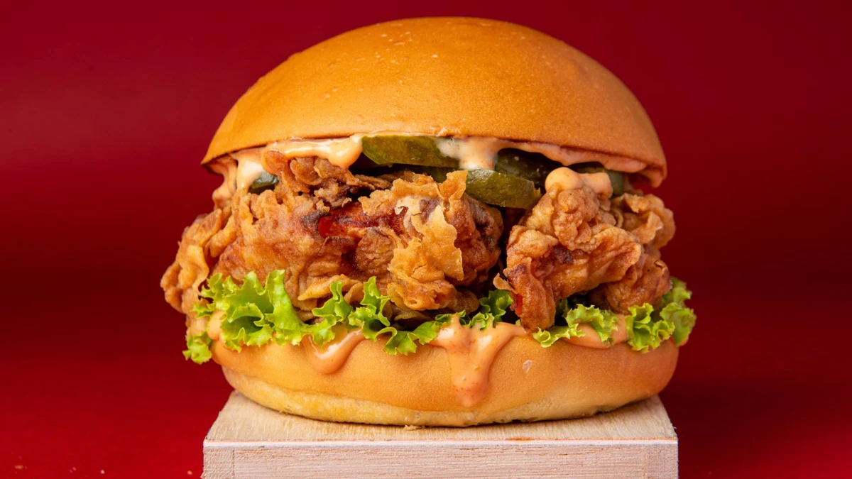 Fred Chicken Burger