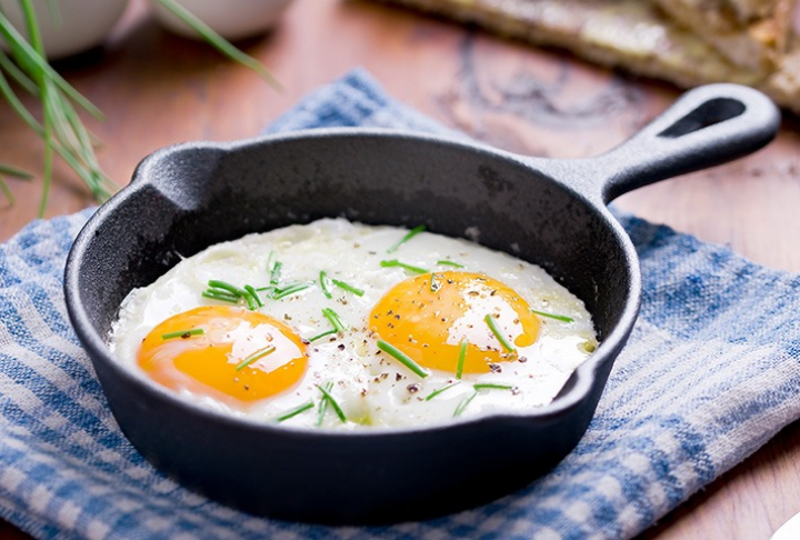 Sahanda Tereyağlı Göz Yumurta